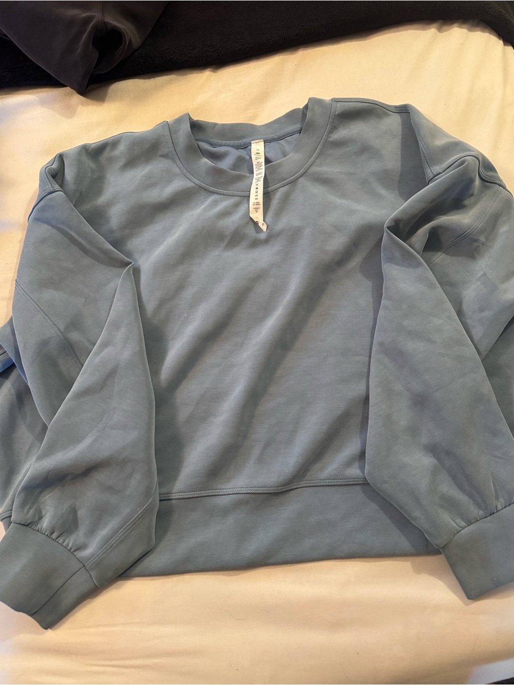 Lululemon softstreme oversized cropped crewneck